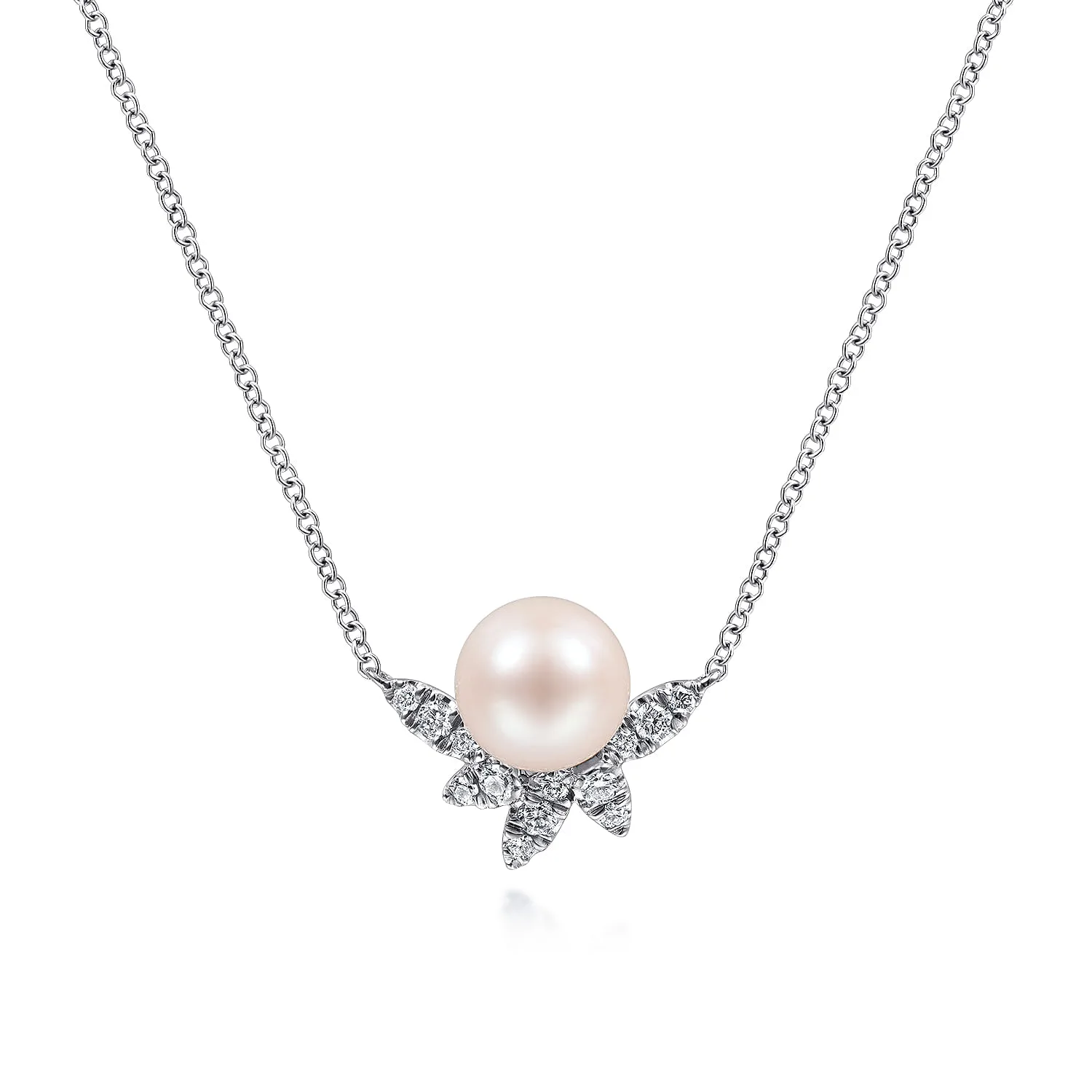 Pearl and Diamond Necklace