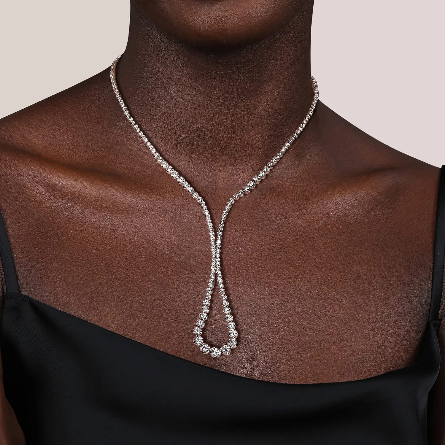 Diamond Tennis Necklace in 18K White Gold, photograph 2