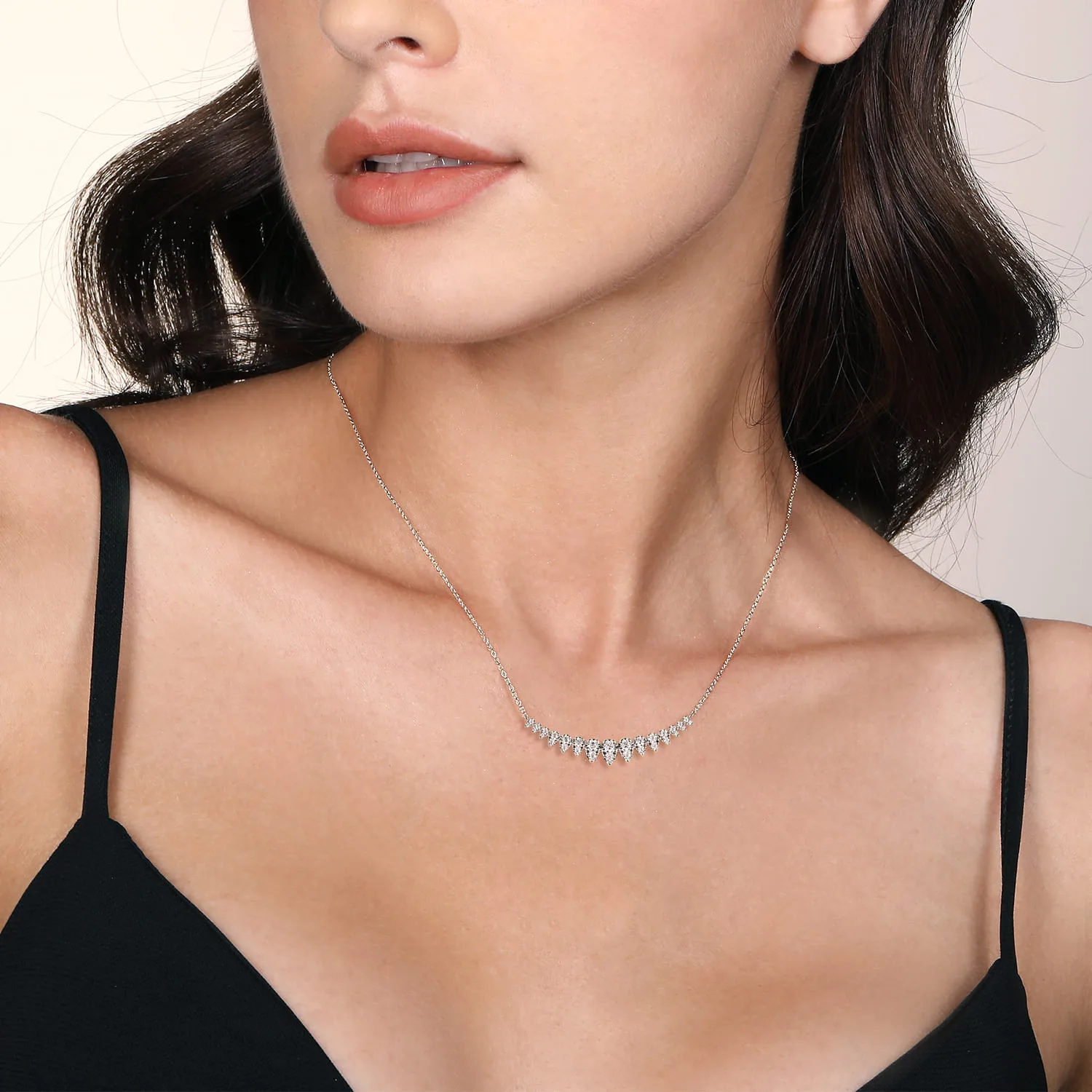 Graduating Diamond Bar Necklace in 14K White Gold, photograph 3