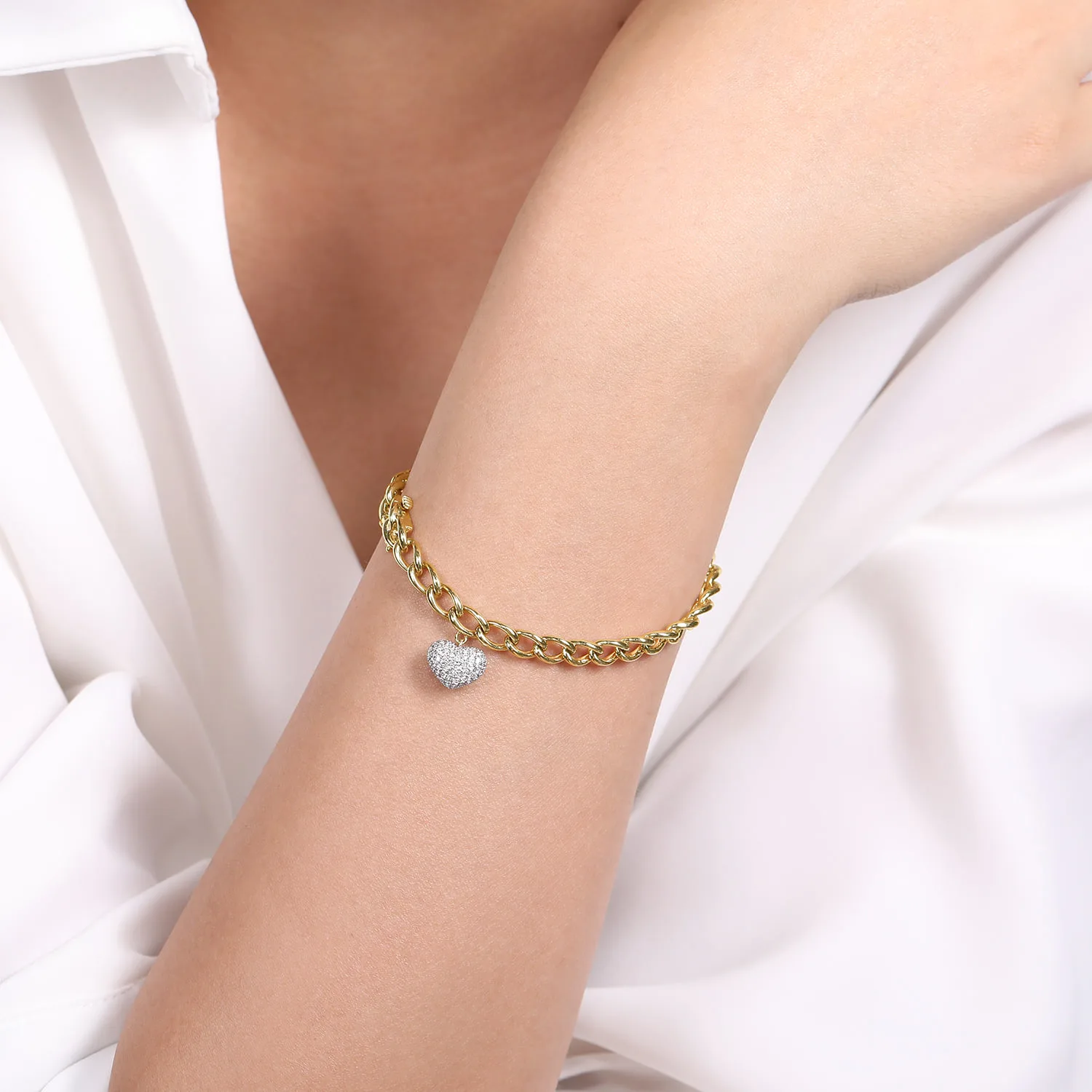 Chain Link Bracelet with Pave Diamond Puff Charm in 14K White/Yellow Gold, photograph 3