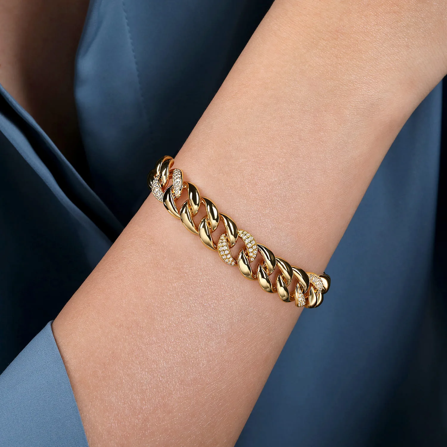 12mm Hollow Cuban Link Tennis Bracelet with Pave Diamond Stations in 14K Yellow Gold, photograph 3