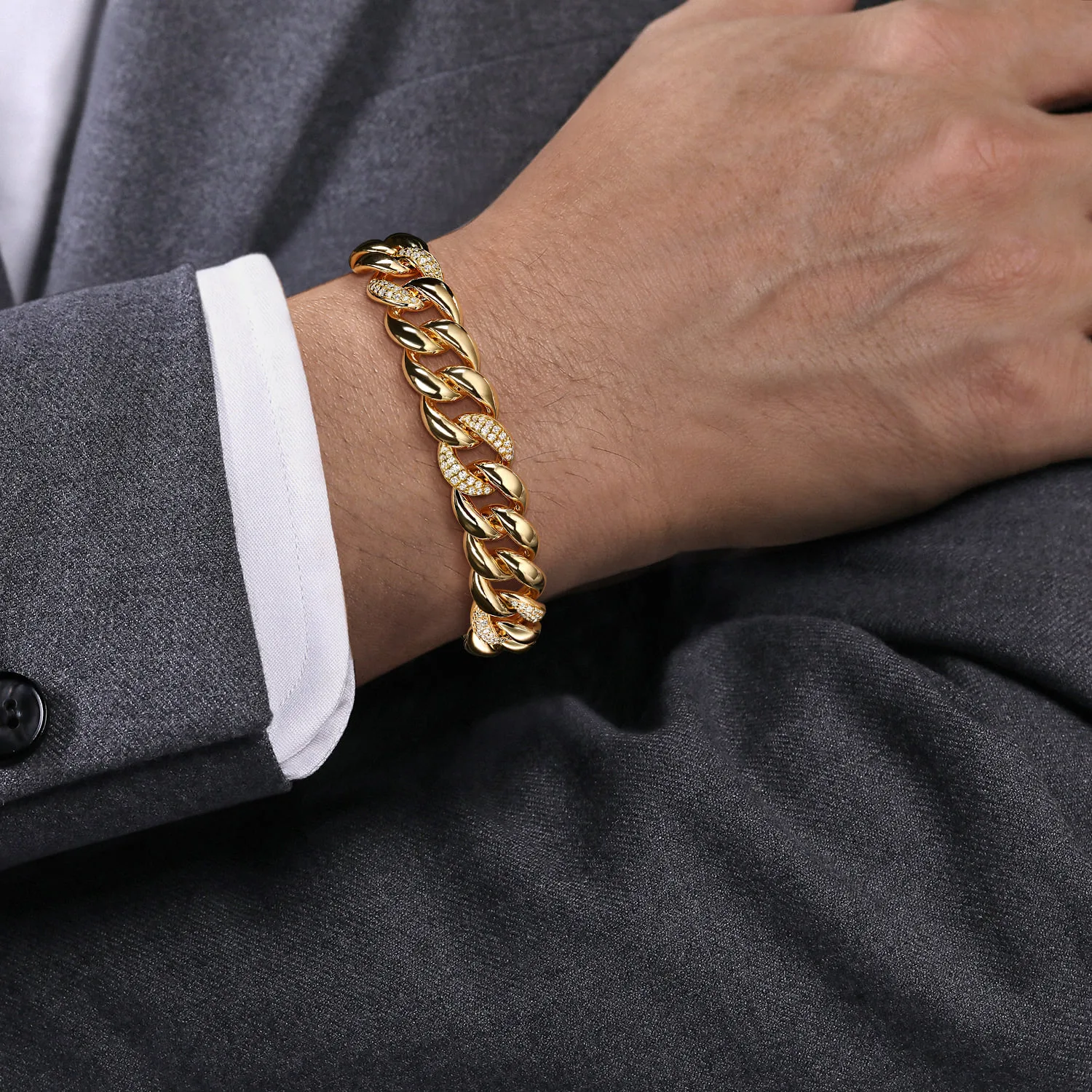 12mm Width Classic Diamond Men's Cuban Bracelet in 14K Yellow Gold, photograph 3
