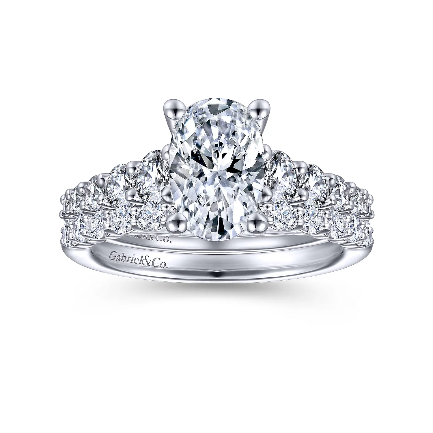 Matching Wedding Band in Platinum, photograph 4