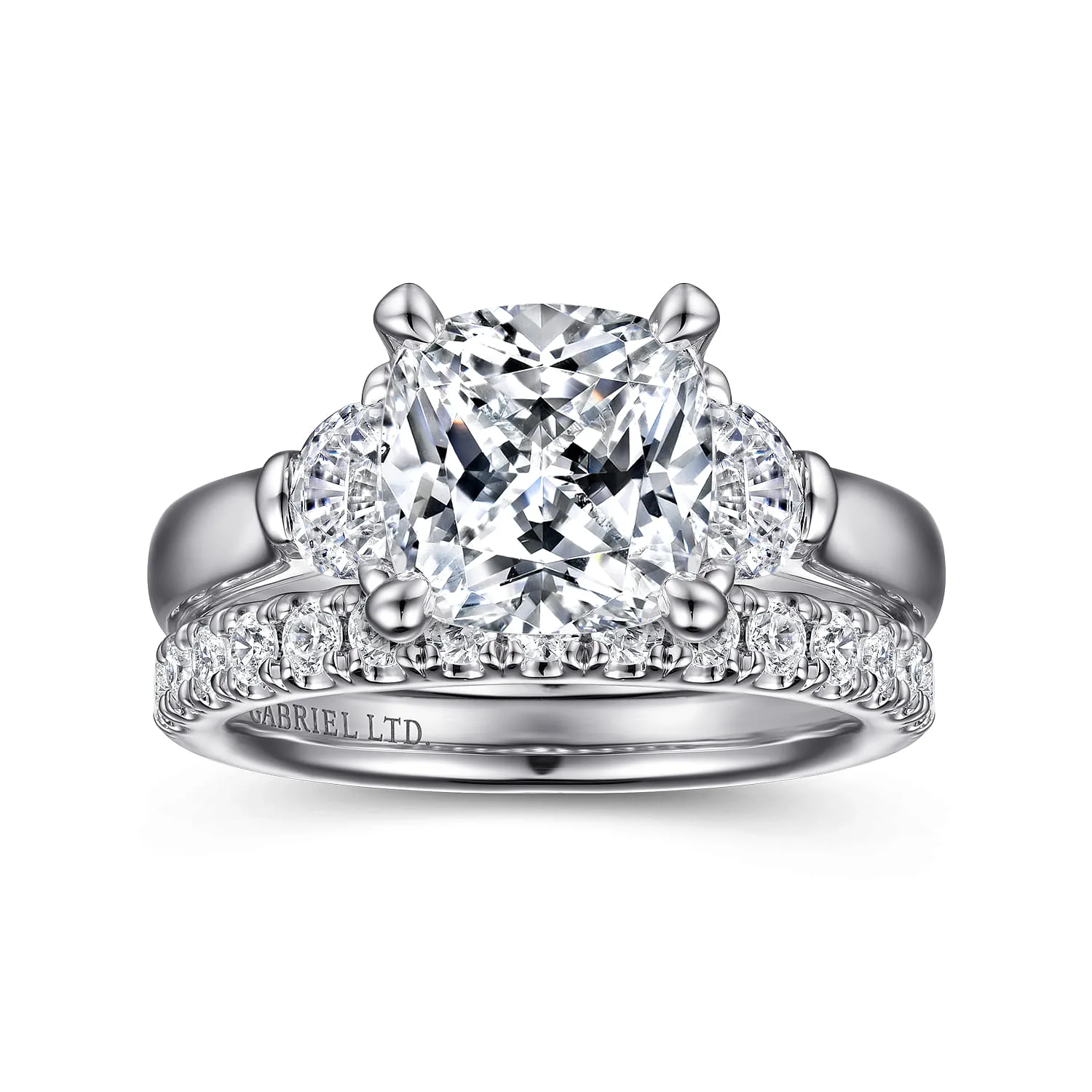 Diamond Matching Wedding Band in 18K White Gold, photograph 4