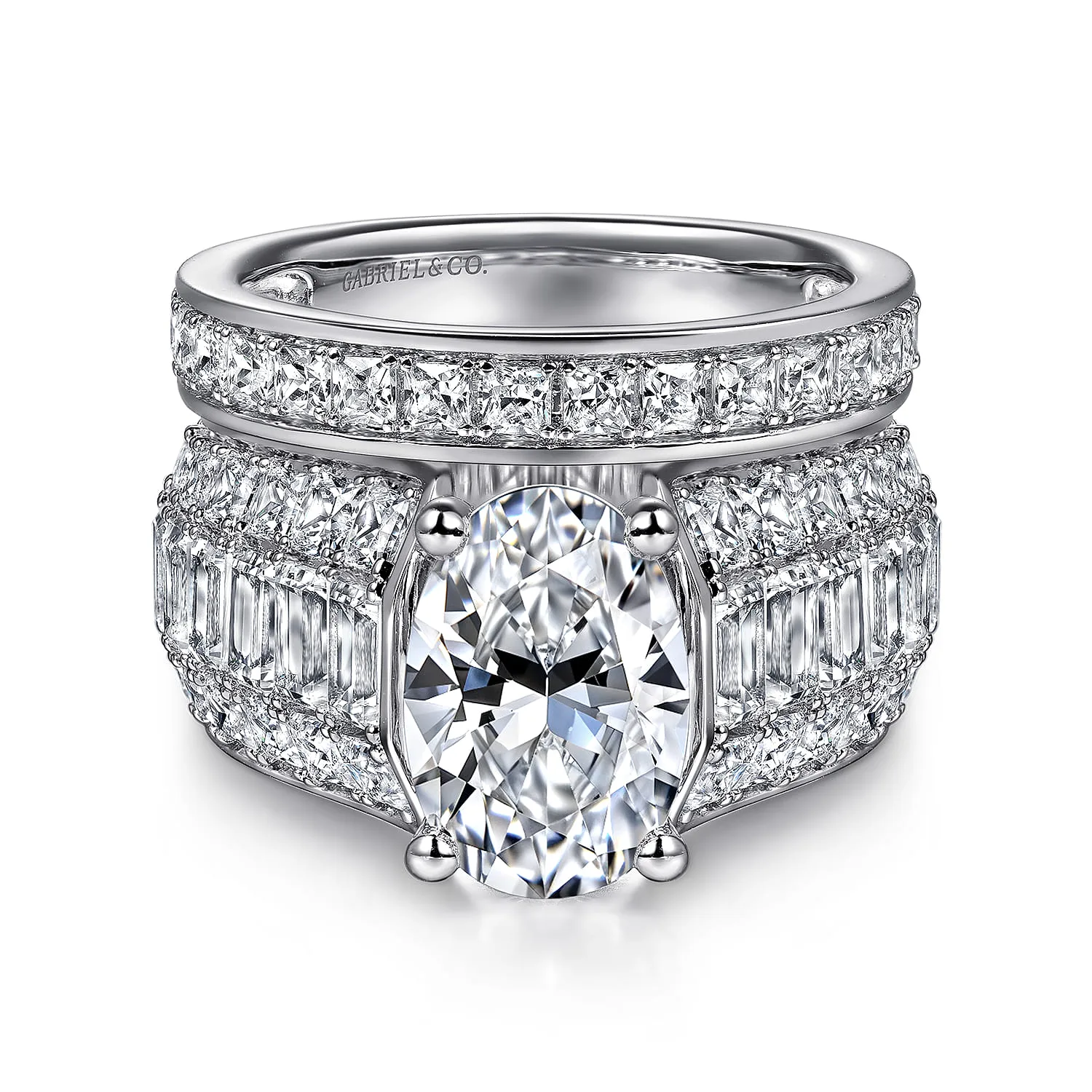 Diamond Wedding Band in 14K White Gold, photograph 4