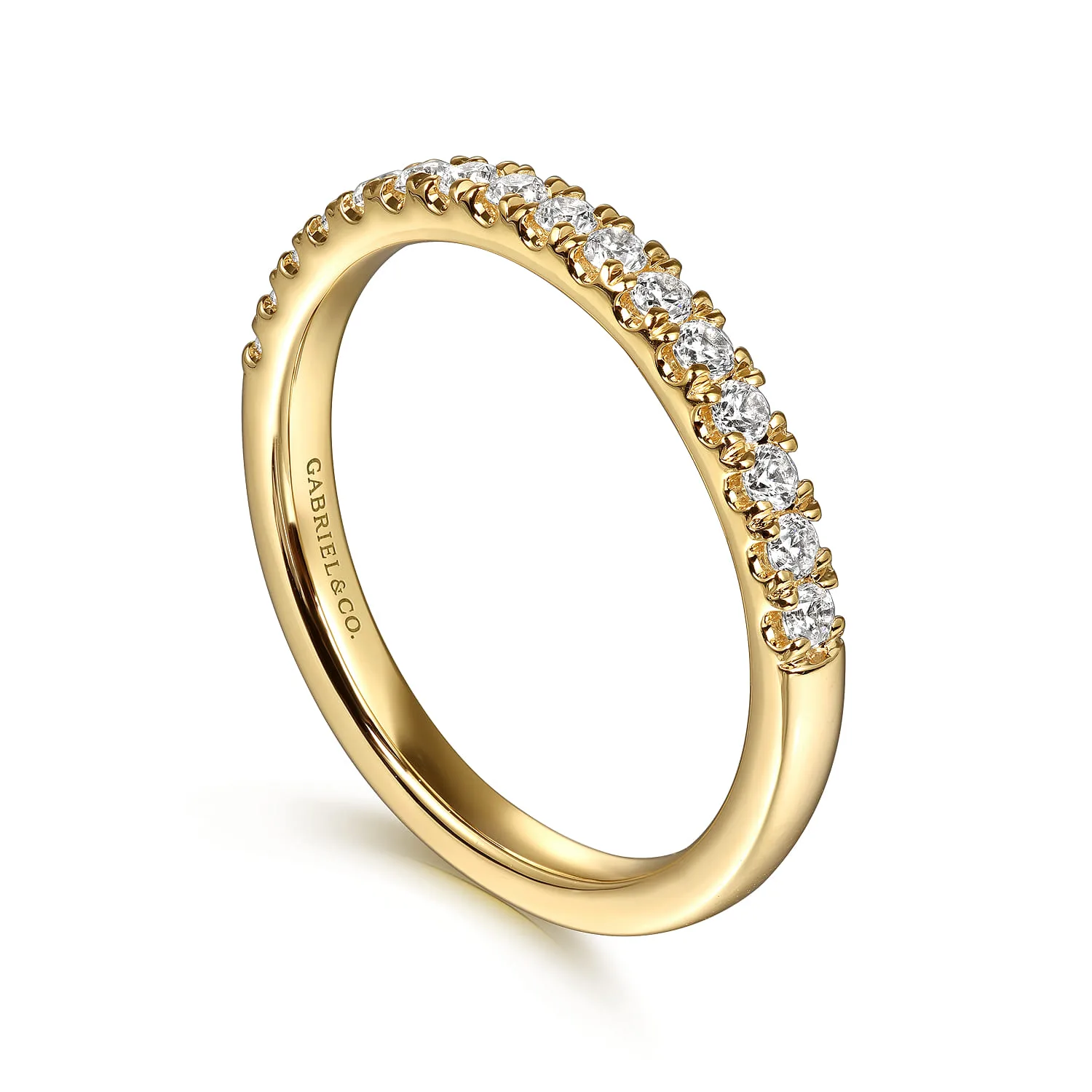 Diamond Wedding Band in 14K Yellow Gold, photograph 3
