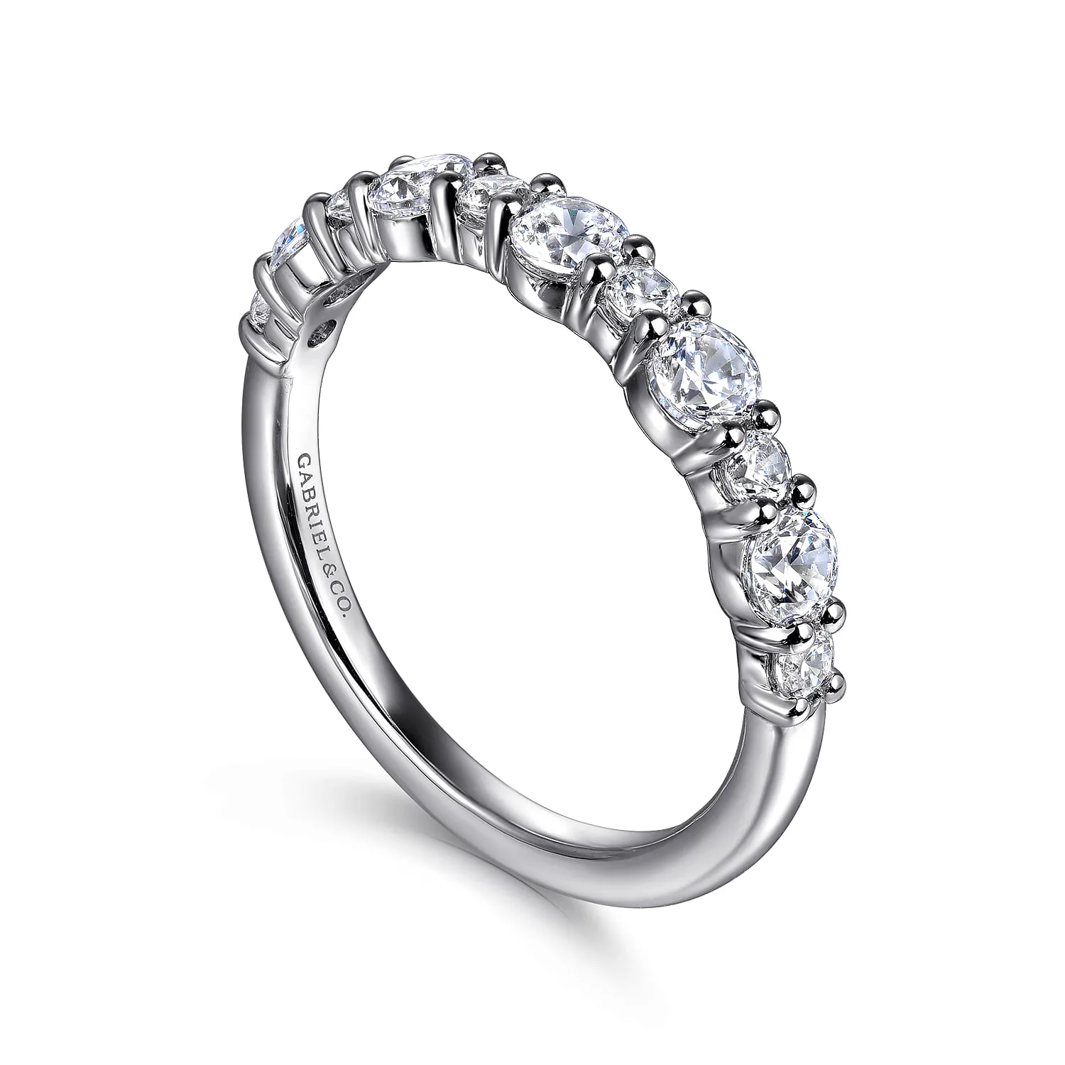 Diamond Wedding Band in 14K White Gold, photograph 3