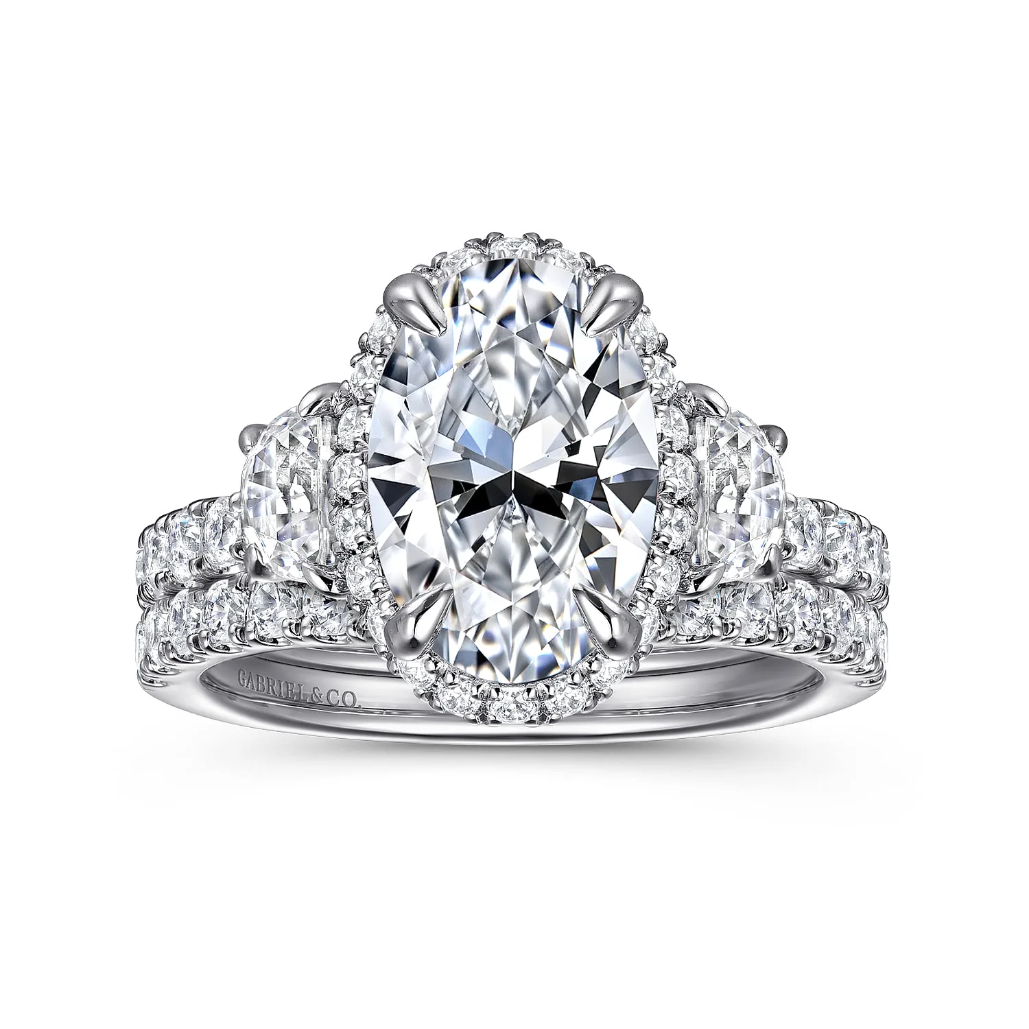 Diamond Wedding Band in 14K White Gold, photograph 4