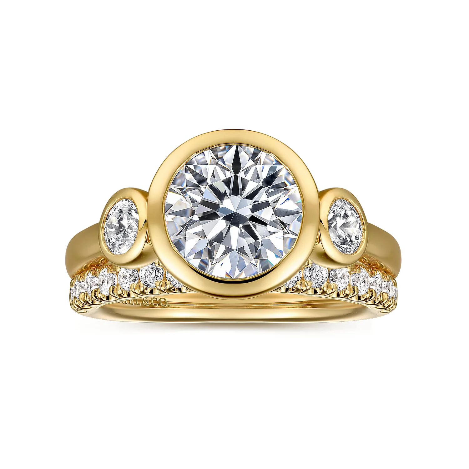 Diamond Wedding Band in 14K Yellow Gold, photograph 4