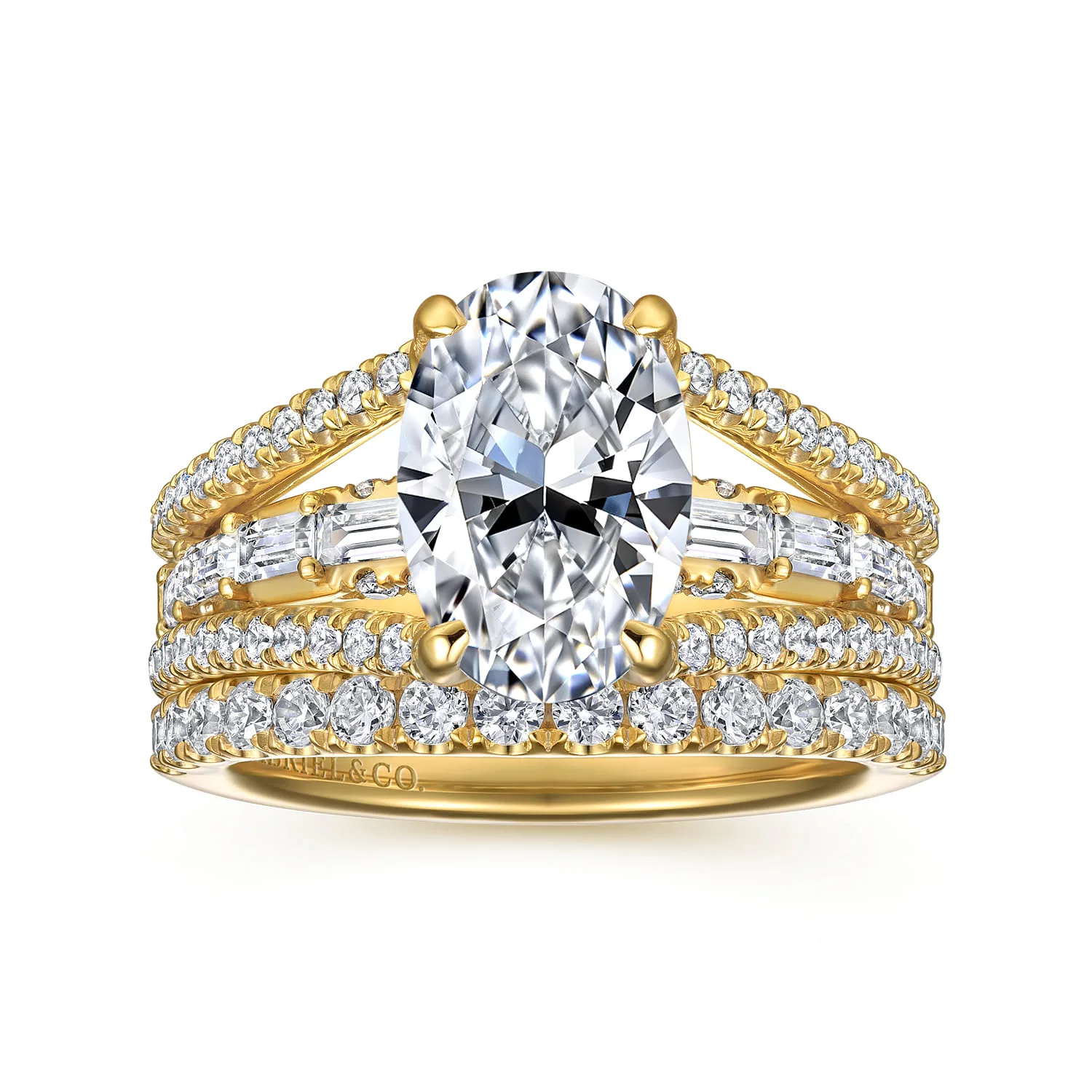 Diamond Wedding Band in 14K Yellow Gold, photograph 4