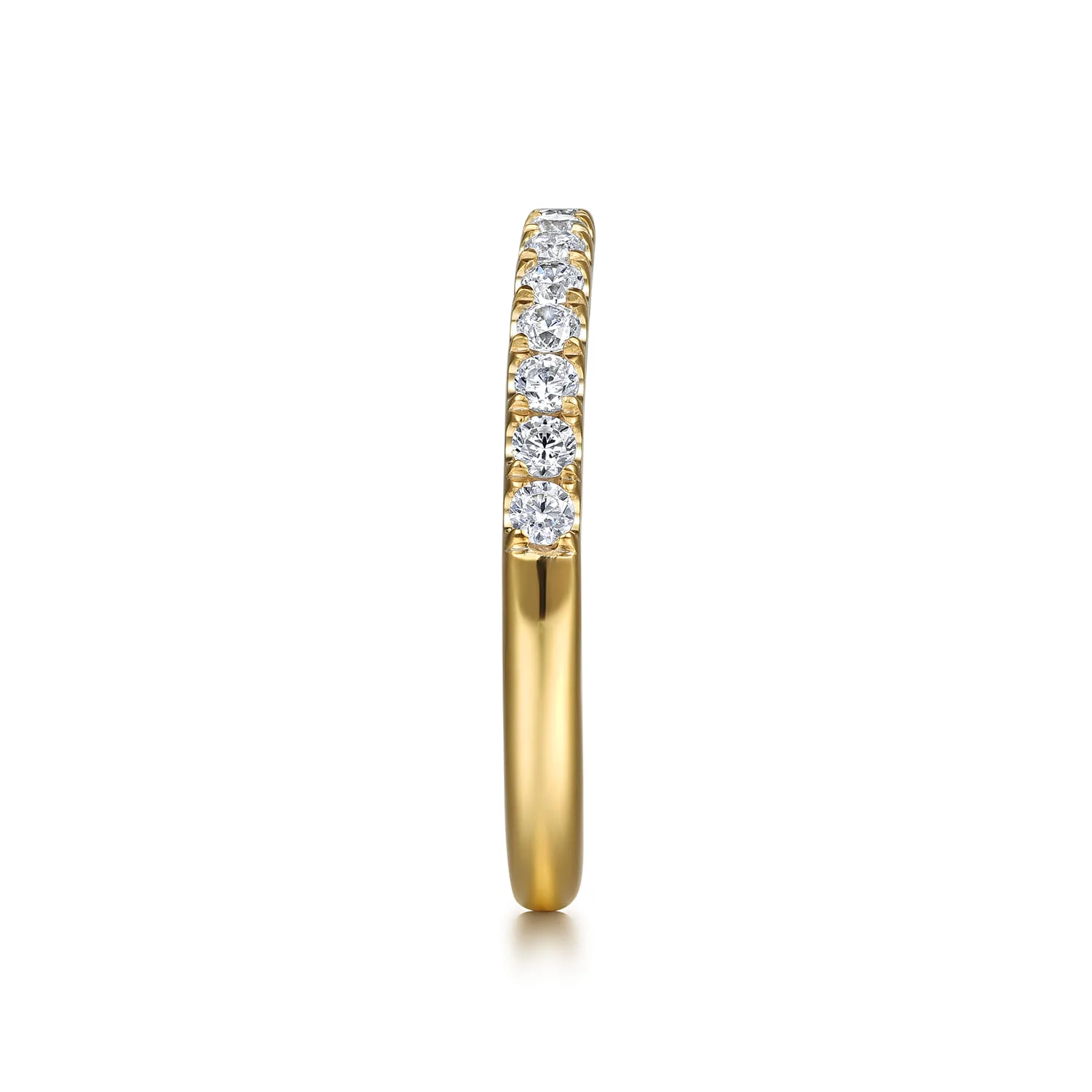 Diamond Wedding Band in 14K Yellow Gold, photograph 5