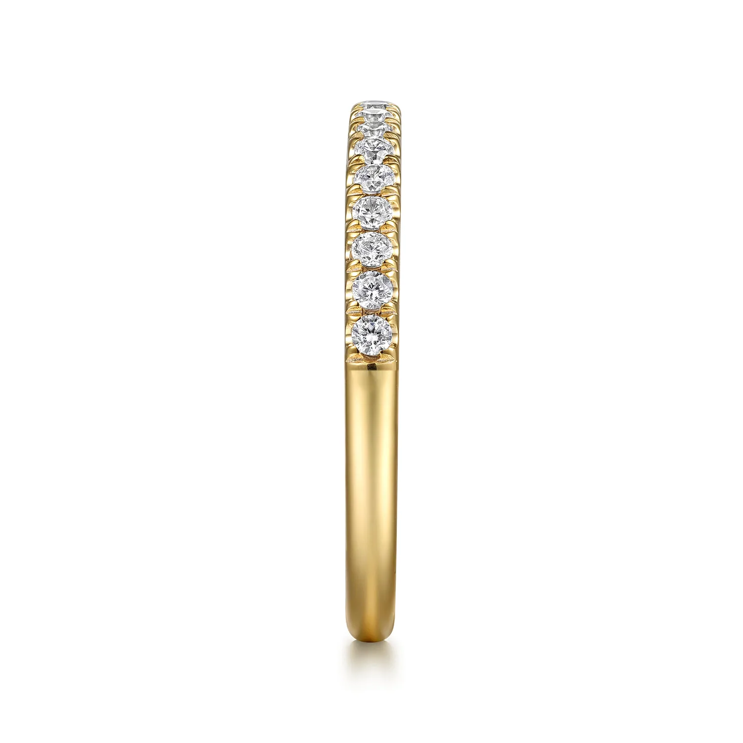 Diamond Wedding Band in 14K Yellow Gold, photograph 5