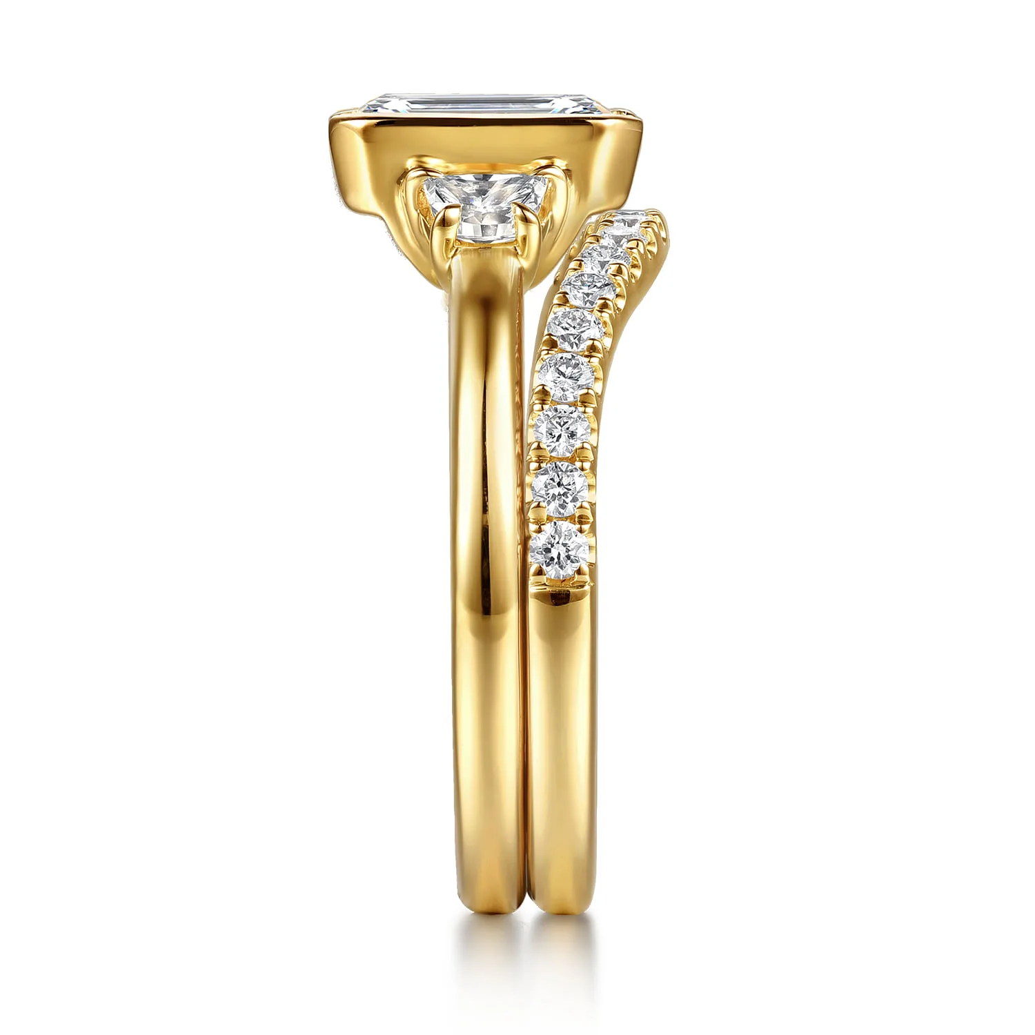 Diamond Matching Wedding Band in 14K Yellow Gold, photograph 5