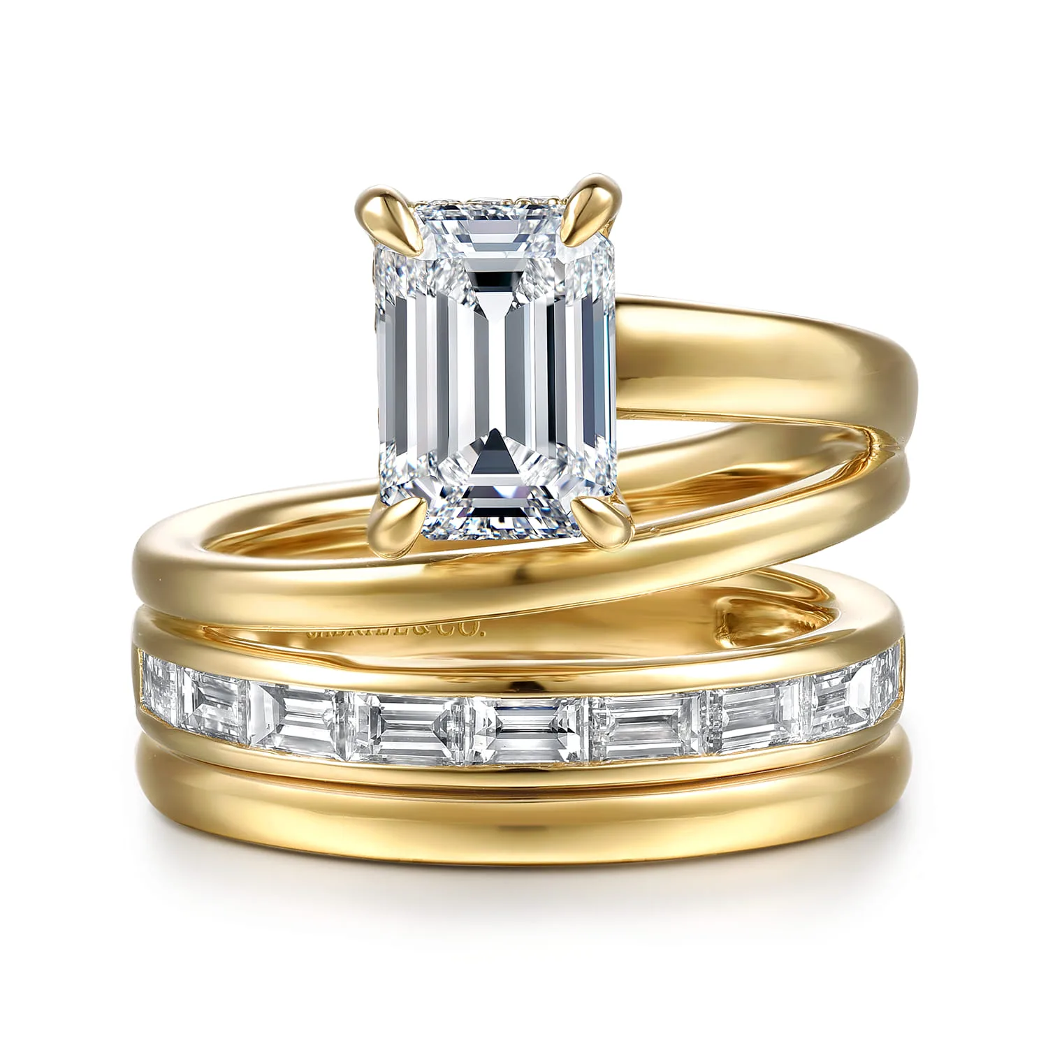 Matching Wedding Band in 14K Yellow Gold, photograph 4