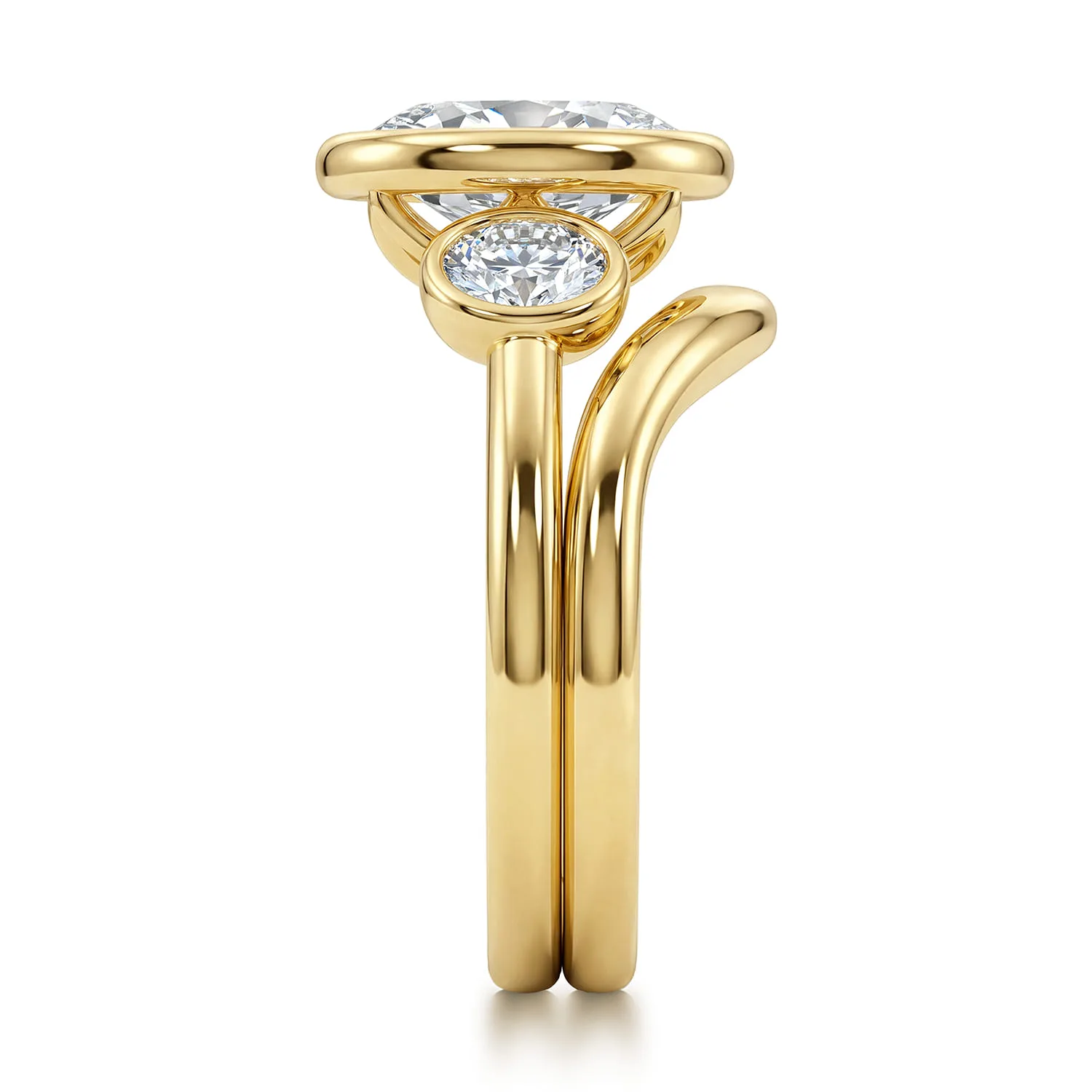 Matching Wedding Band in 14K Yellow Gold, photograph 5