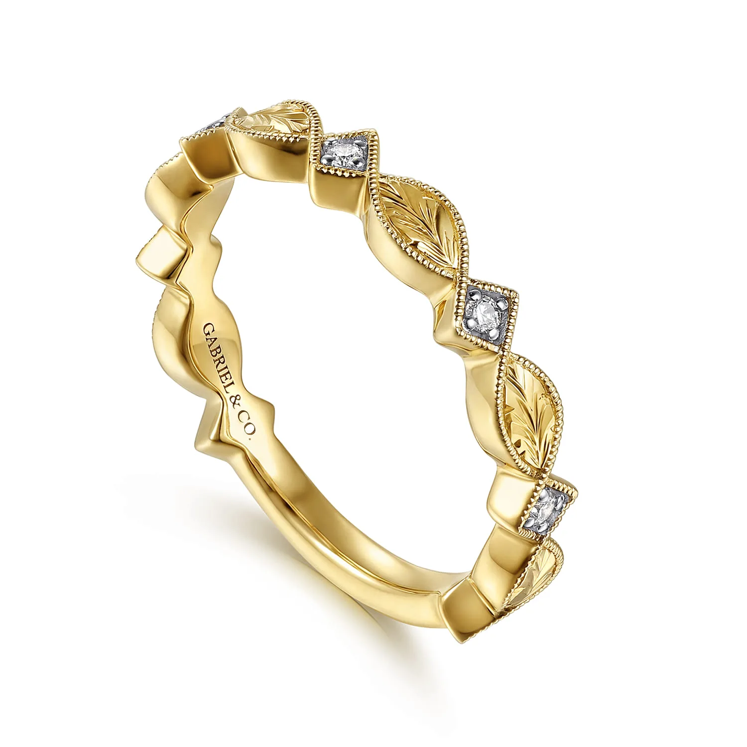 Vintage Inspired Matching Wedding Band in 14K Yellow Gold, photograph 3