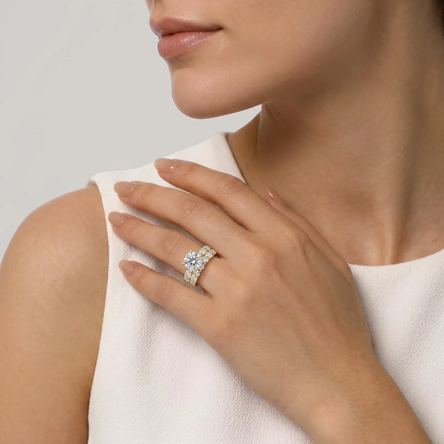 Diamond Matching Wedding Band in 14K Yellow Gold, photograph 6