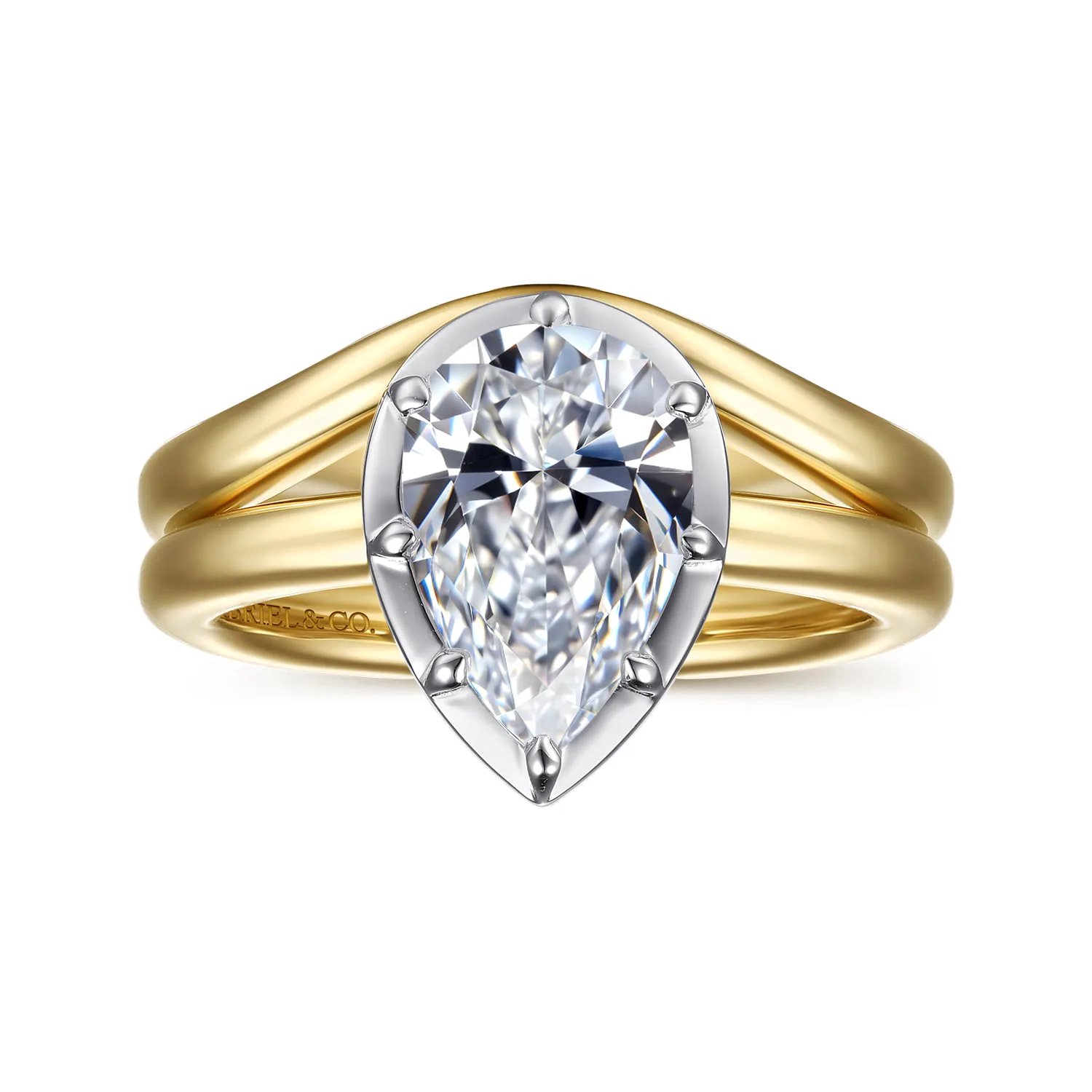 Matching Wedding Band in 14K Yellow Gold, photograph 4