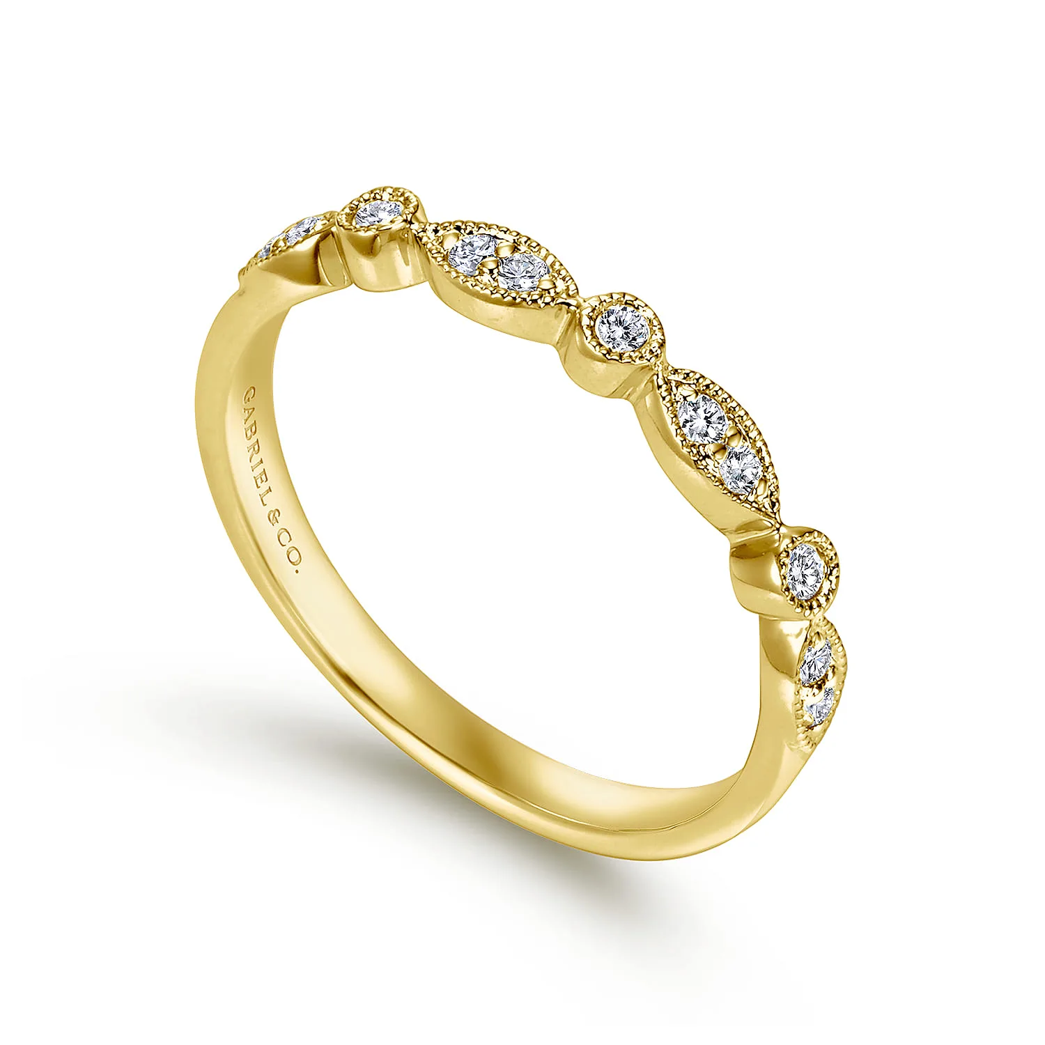 Matching Wedding Band in 14K Yellow Gold, photograph 3