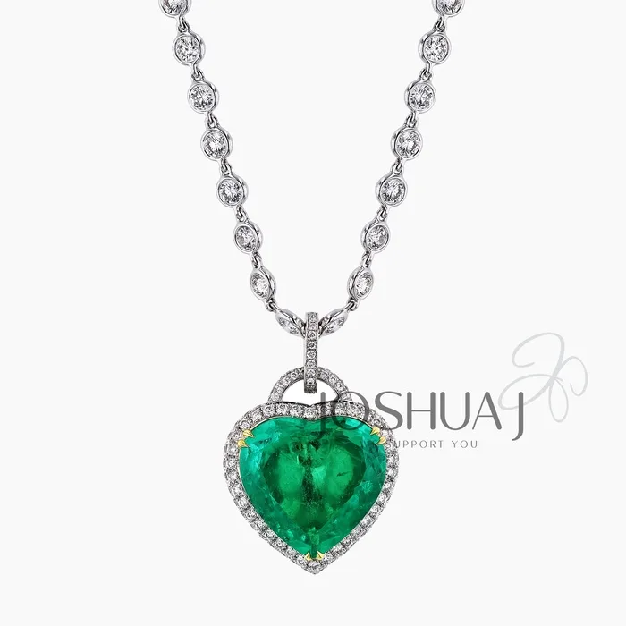 Heart Emerald Necklace