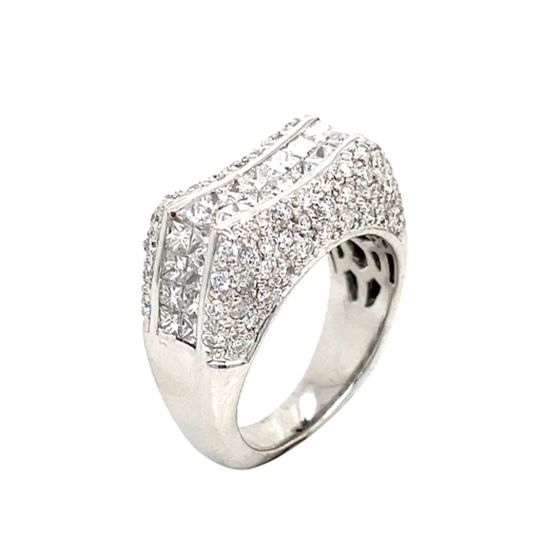 18K White Gold Diamond Band