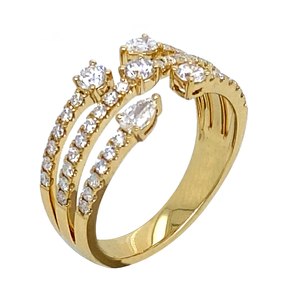 18K Yellow Gold Diamond Band