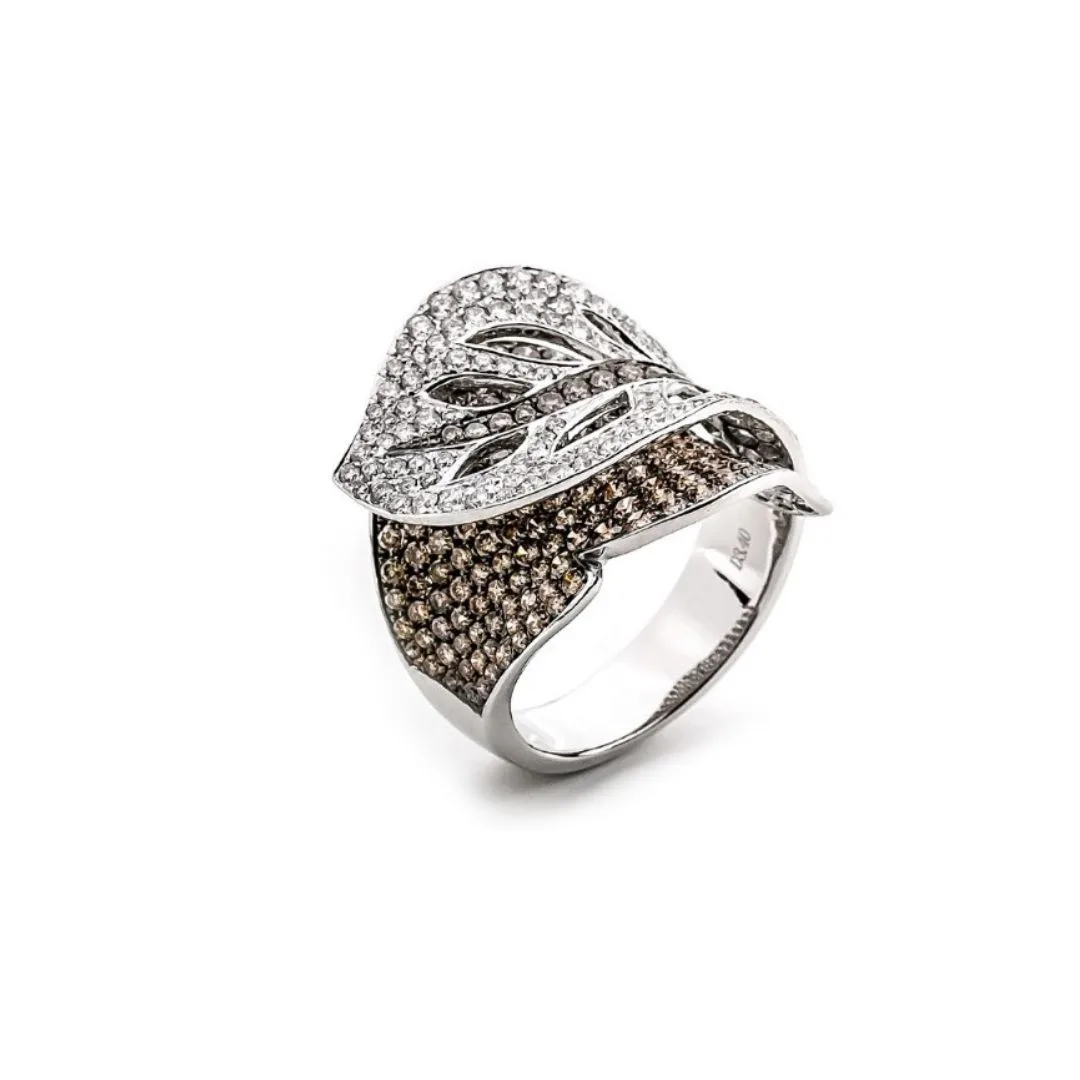 18K White Gold Diamond Band