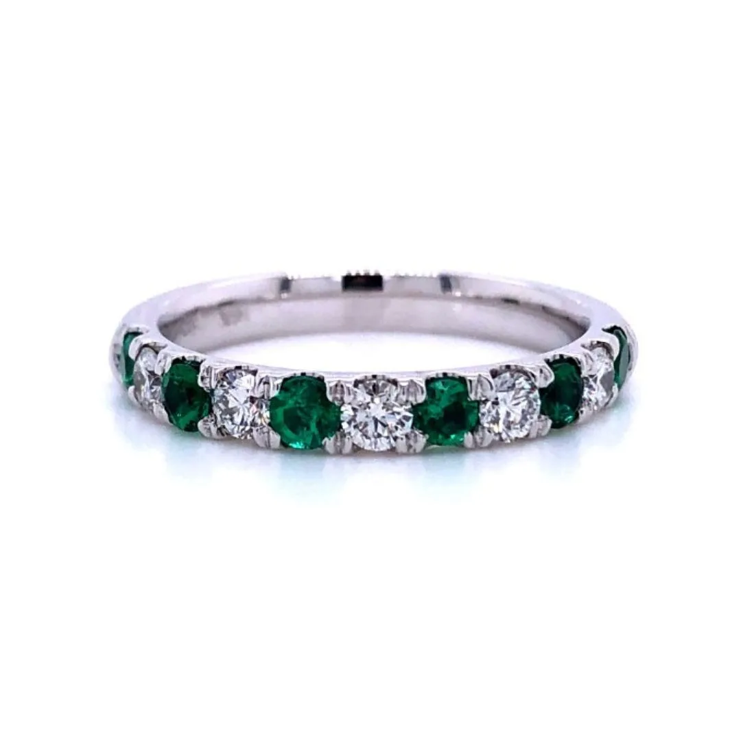 18K White Gold Emerald Band
