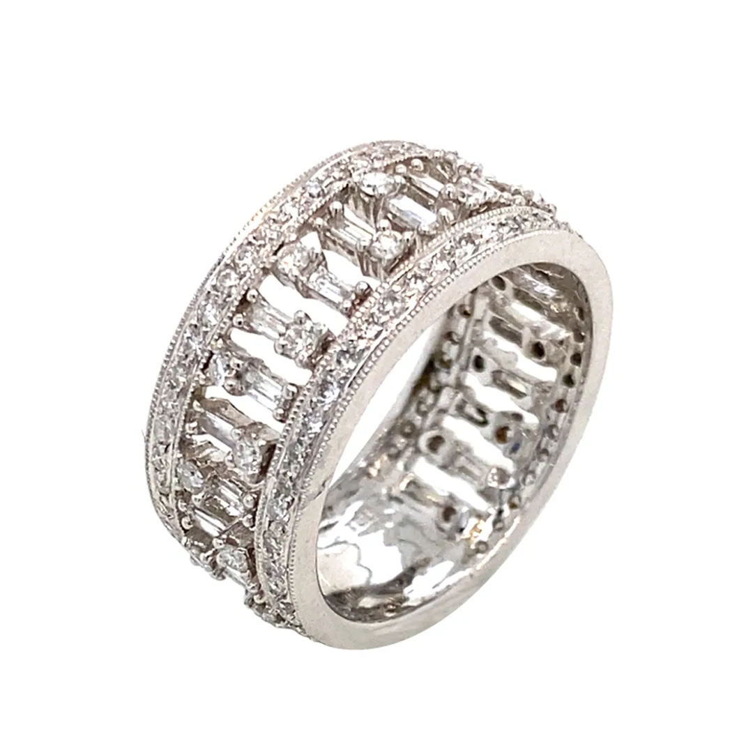 18K White Gold Diamond Band