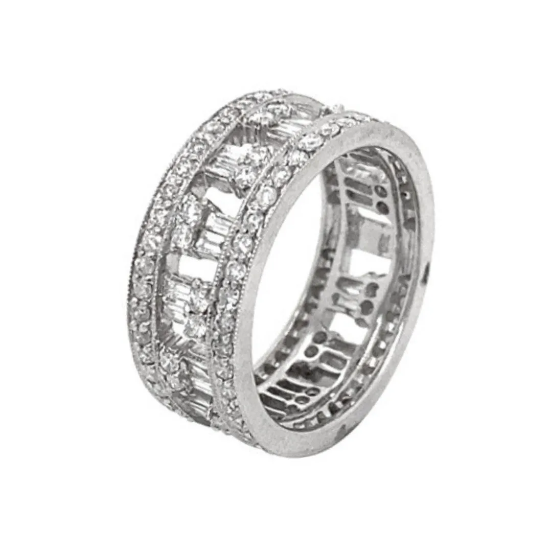 18K White Gold Diamond Band