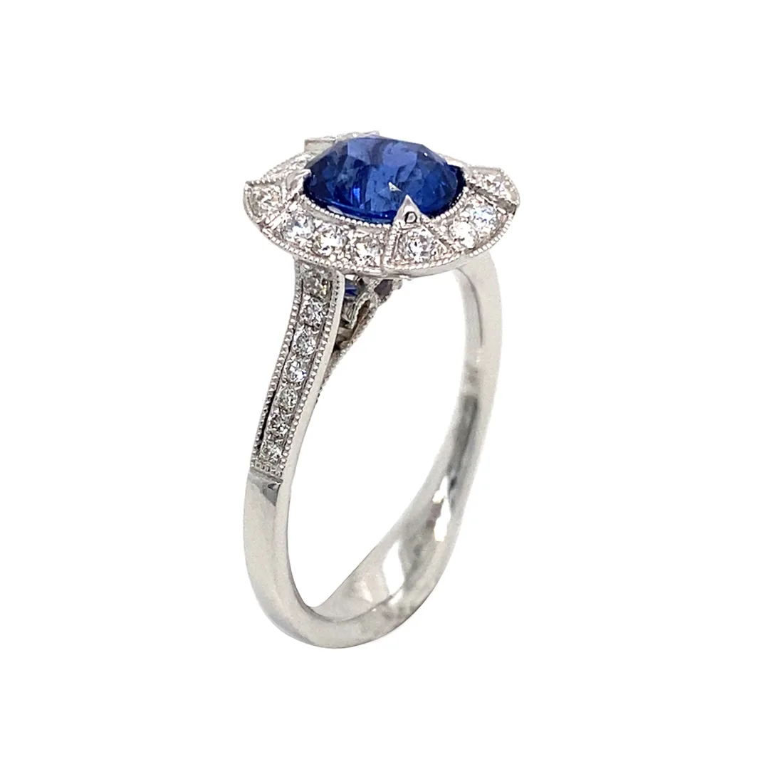 18K White Gold Sapphire Ring