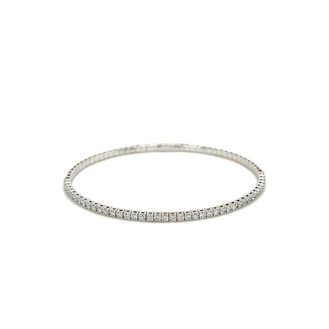 18K White Gold Diamond Bangle