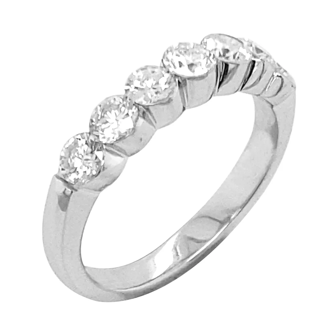 18K White Gold Diamond Band