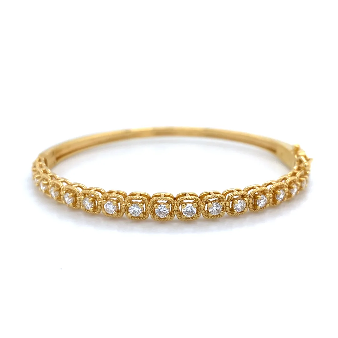 18K Yellow Gold Diamond Bangle