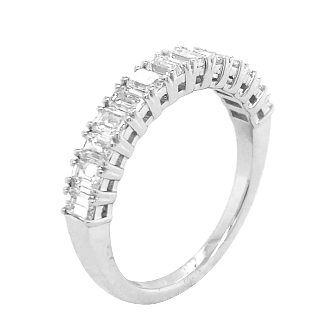 18K White Gold Diamond Band