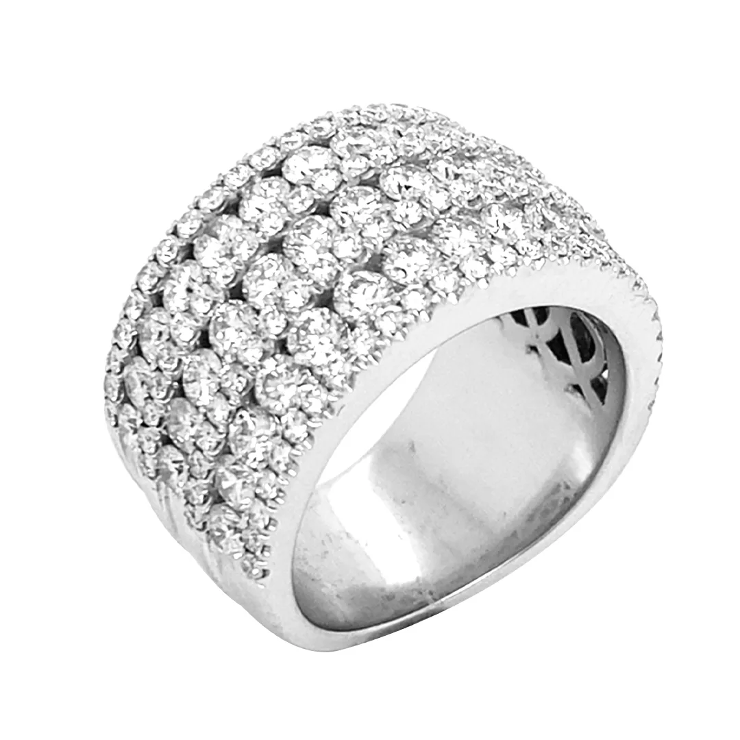 18K White Gold Diamond Band