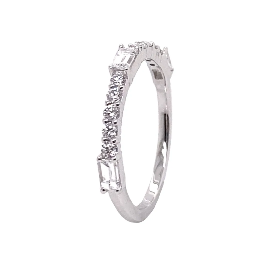 18K White Gold Diamond Band