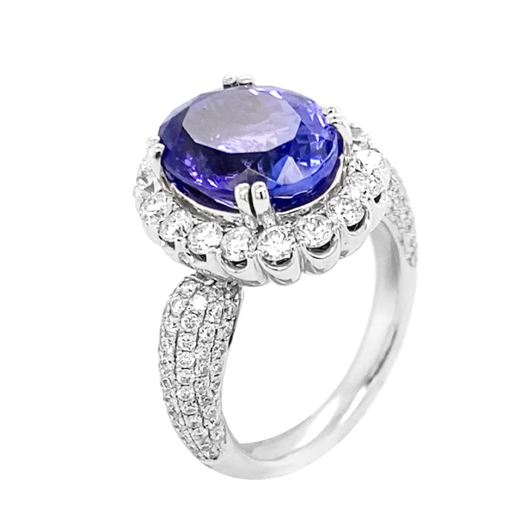18K White Gold Tanzanite Ring