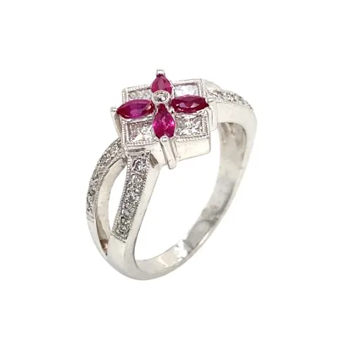 18K White Gold Ruby Ring