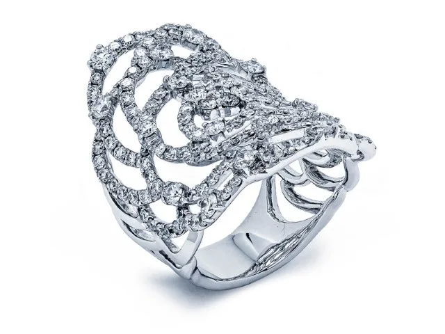 18K White Gold Diamond Band
