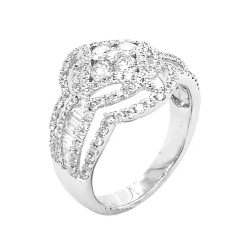 18K White Gold Diamond Band