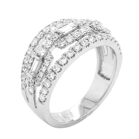 18K White Gold Diamond Band