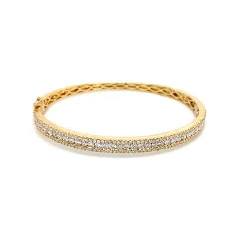 18K Yellow Gold Diamond Bangle