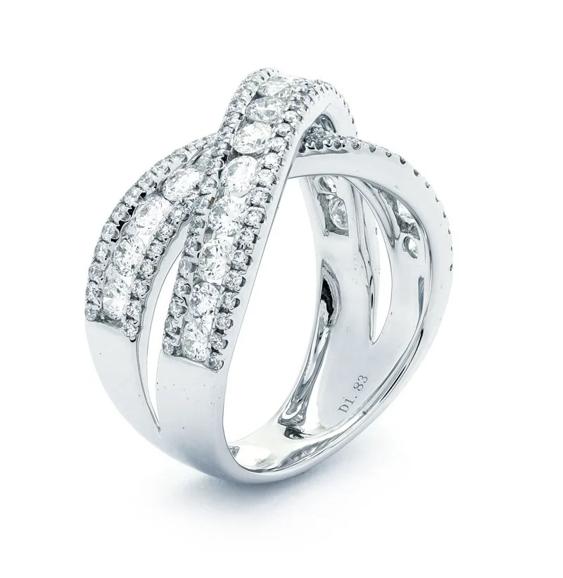 18K White Gold Diamond Band