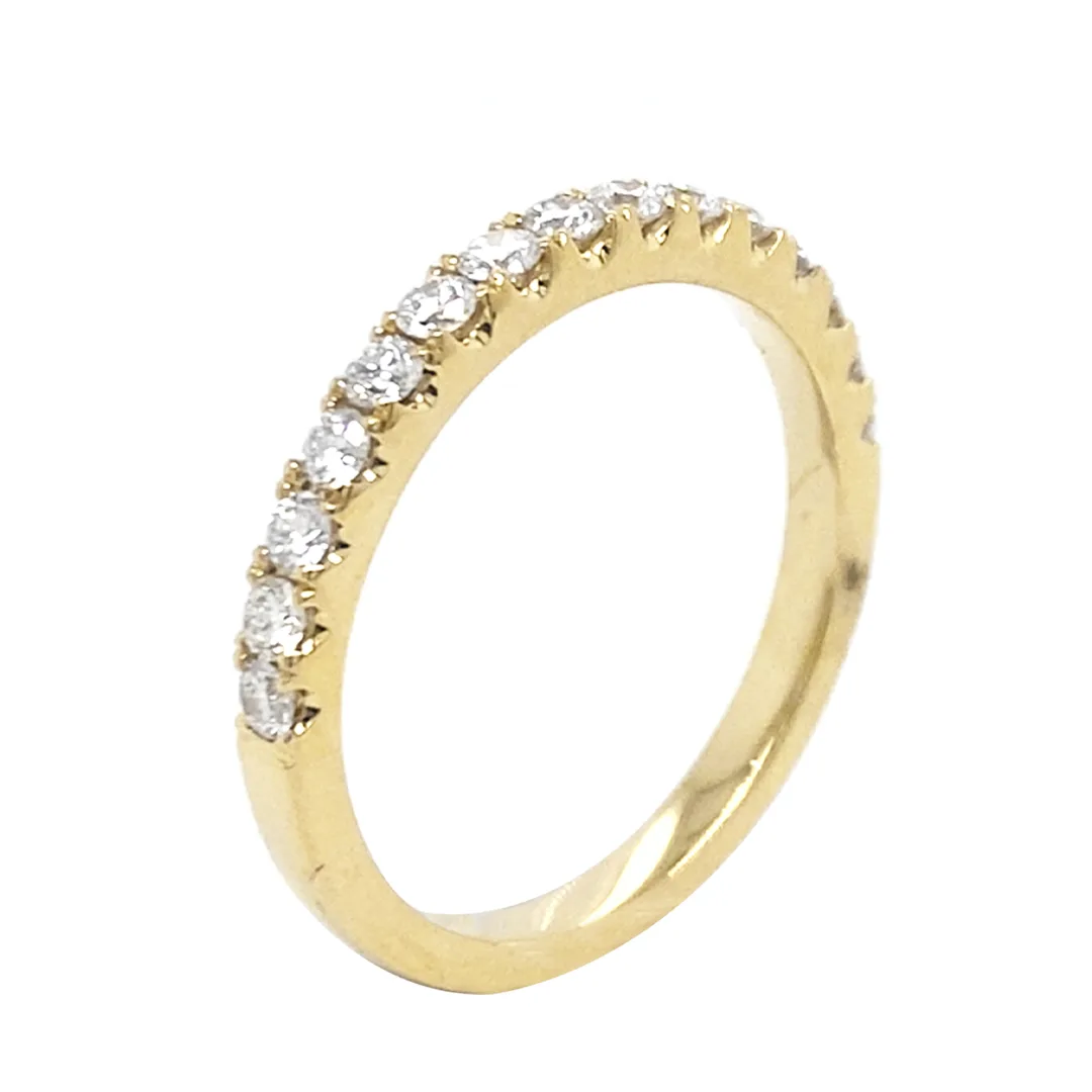 18K Yellow Gold Diamond Band