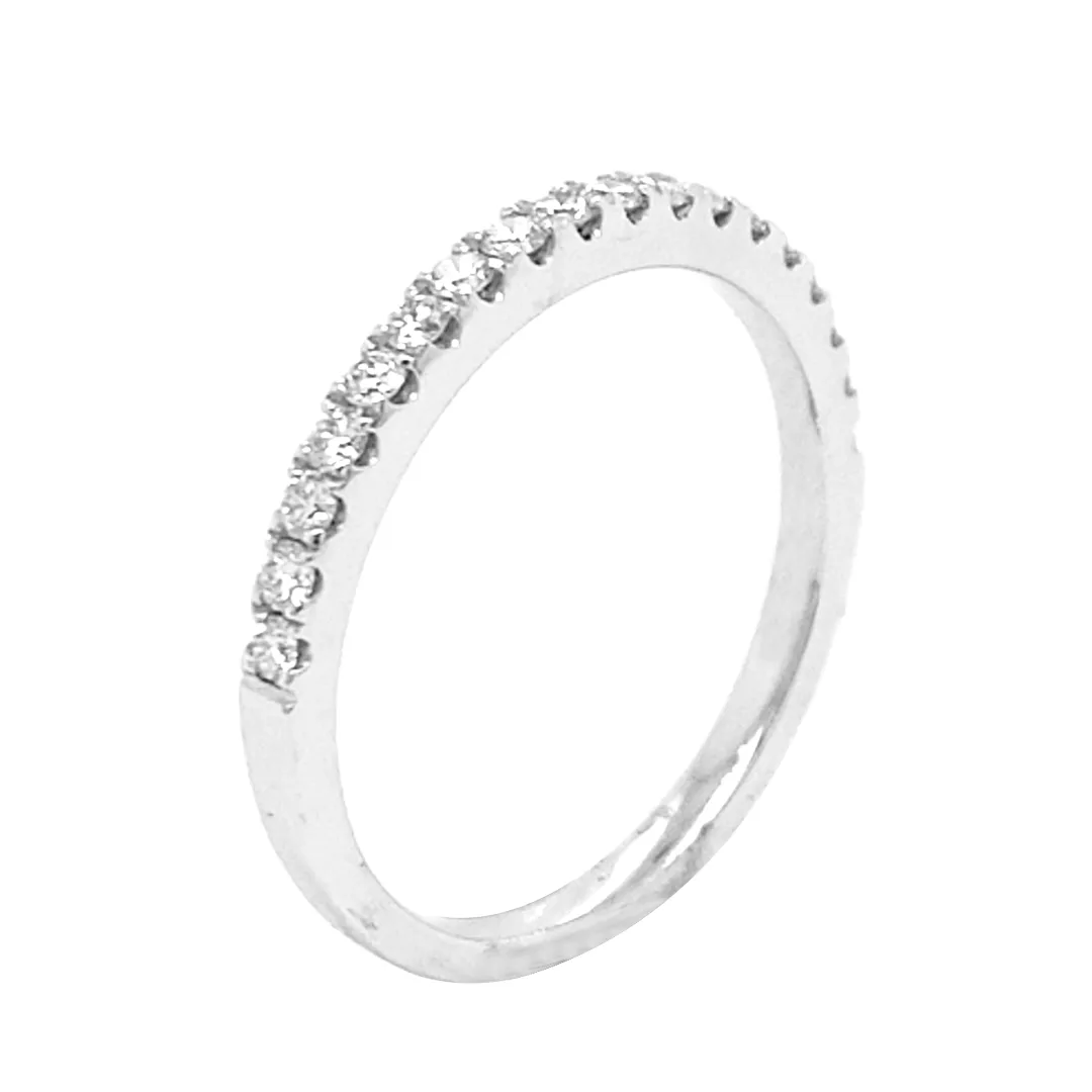 18K White Gold Diamond Band