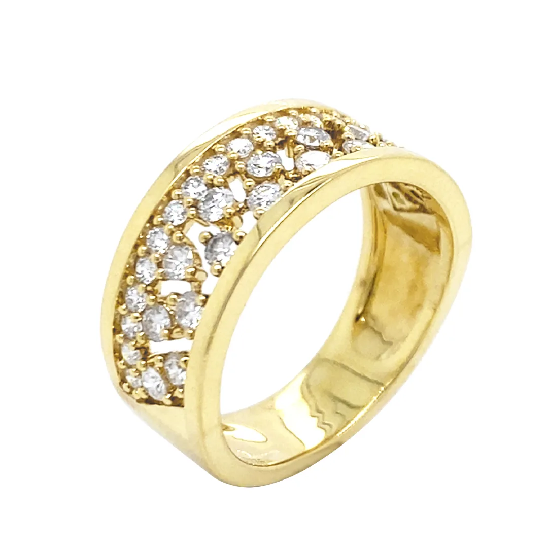 18K Yellow Gold Diamond Band