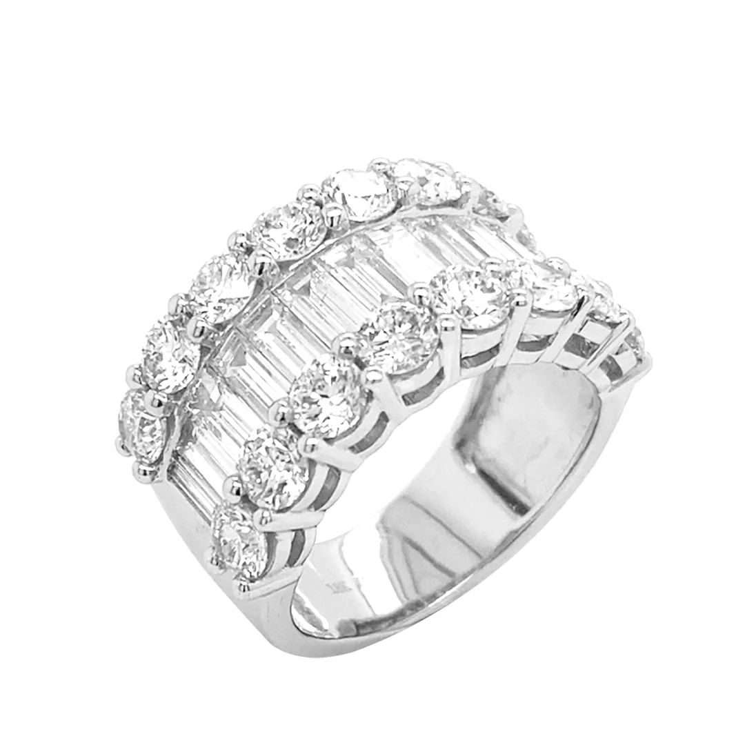 18K White Gold Diamond Band