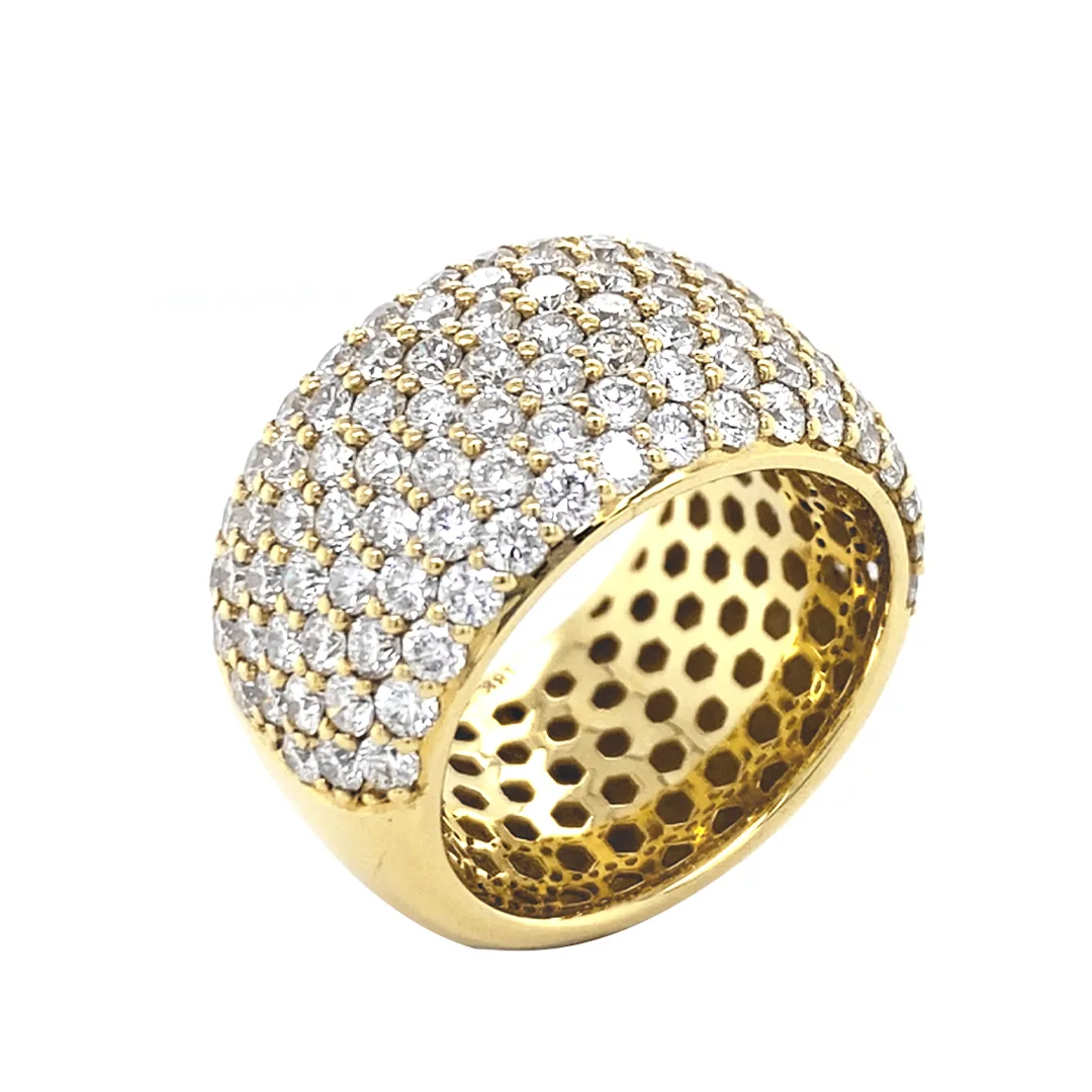 18K Yellow Gold Diamond Band