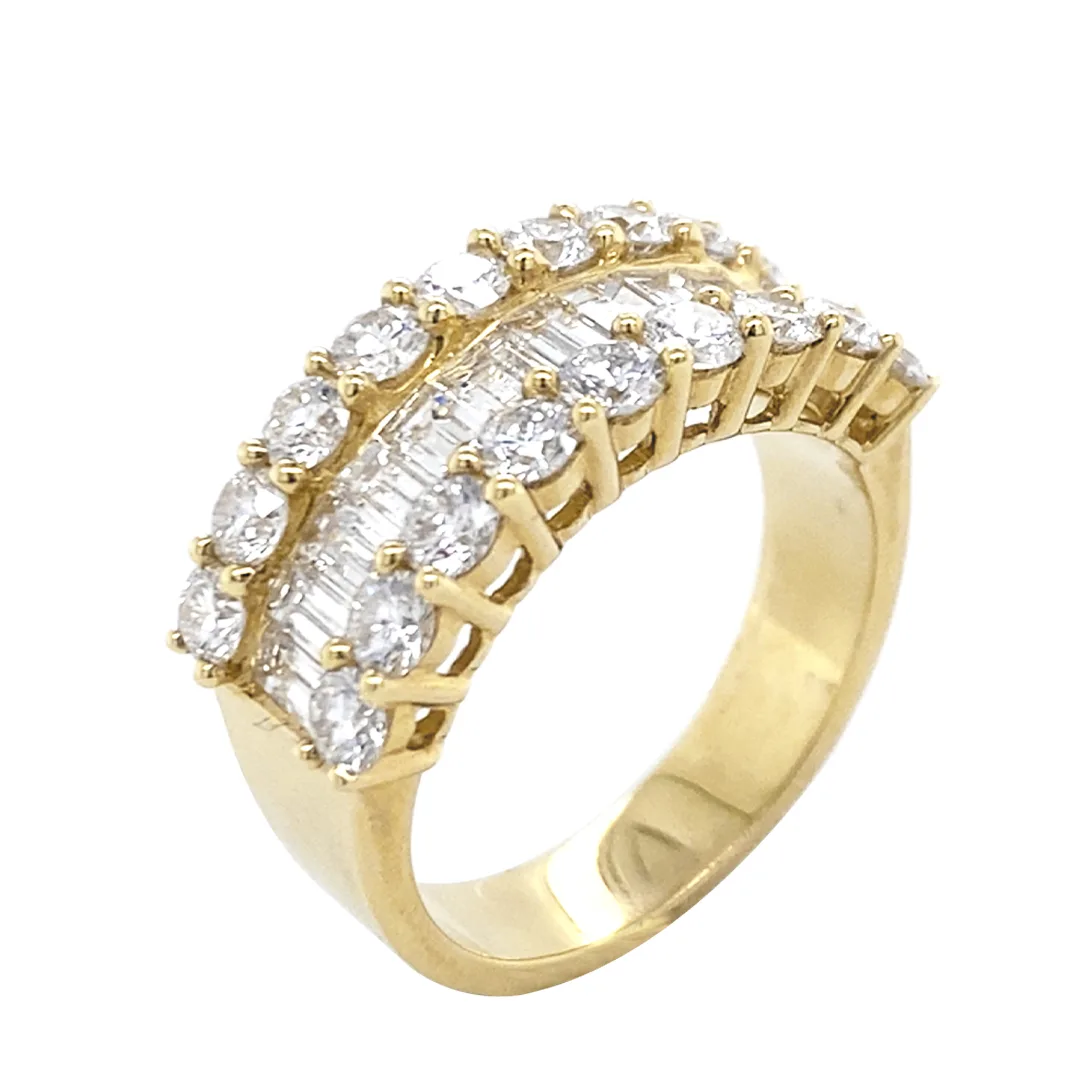 18K Yellow Gold Diamond Band